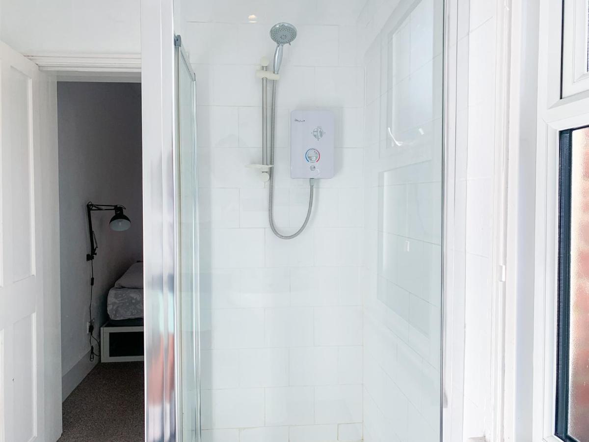 Love Lane - Cosy & Modern City Centre Guest Suite Canterbury Dış mekan fotoğraf