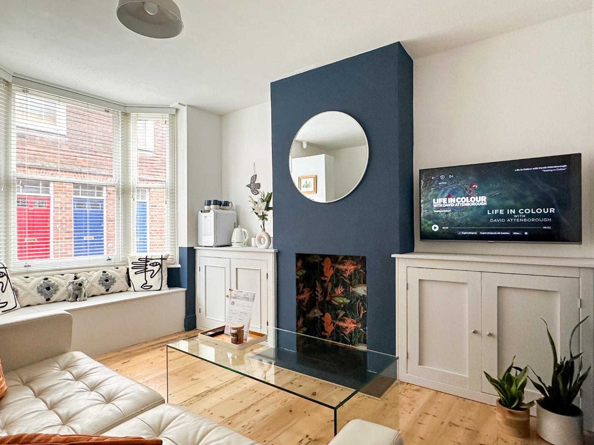 Love Lane - Cosy & Modern City Centre Guest Suite Canterbury Dış mekan fotoğraf