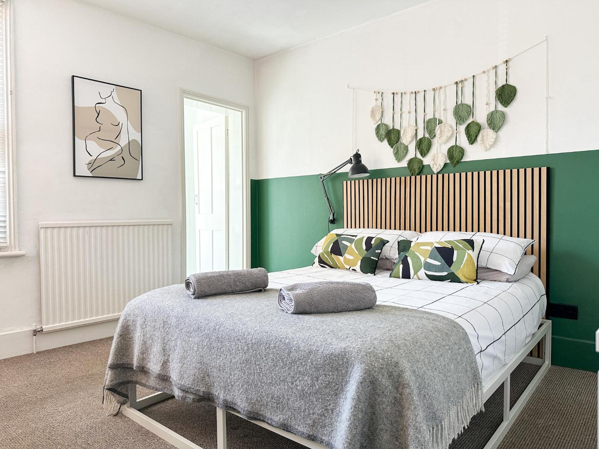 Love Lane - Cosy & Modern City Centre Guest Suite Canterbury Dış mekan fotoğraf